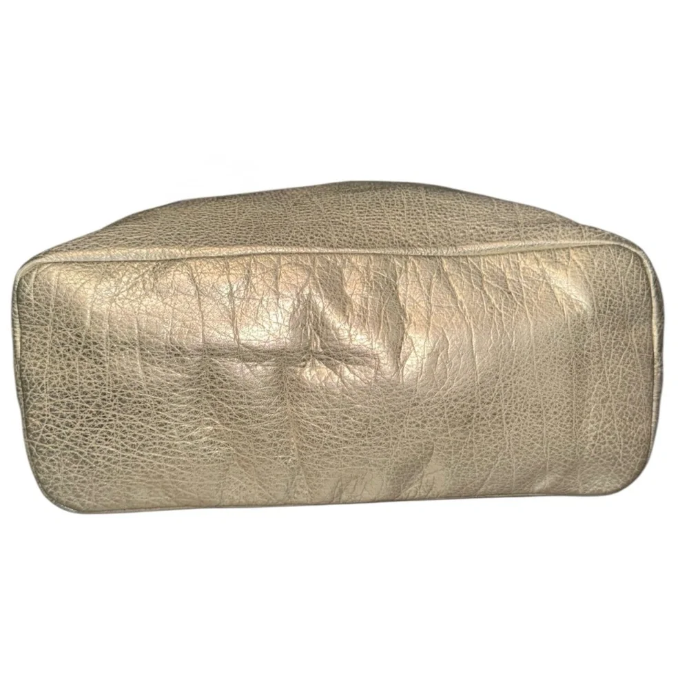 Coach Metallic Platinum Leather East West Chelsea Tote - Picture 5 of 8